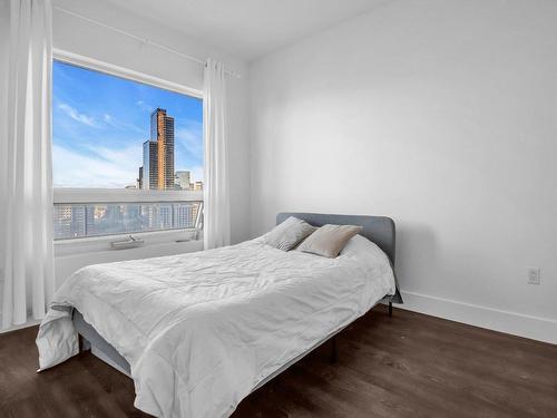 Chambre Ã Â coucher - 2506-405 Rue De La Concorde, Montréal (Ville-Marie), QC - Indoor Photo Showing Bedroom