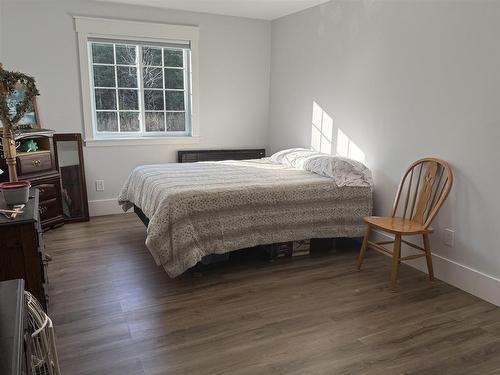 3325 Kam Current Road, Thunder Bay ( Kaministiquia ), ON - Indoor Photo Showing Bedroom