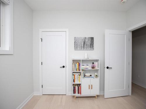 1825 Rosslyn Road, Thunder Bay, ON - Indoor Photo Showing Other Room