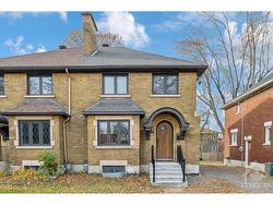 124 BLACKBURN Avenue  Ottawa, ON K1N 8A7