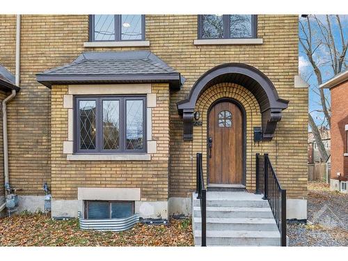 124 Blackburn Avenue, Ottawa, ON 