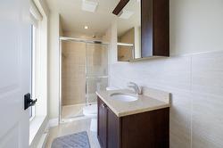 Ensuite bathroom - 