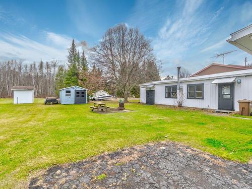 Garage - 322 Rue Principale, Saint-Robert, QC - Outdoor