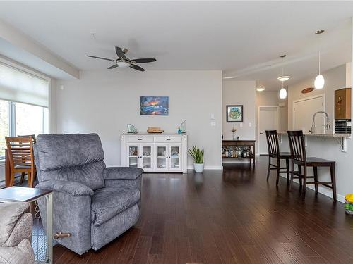 301-590 Bezanton Way, Colwood, BC - Indoor Photo Showing Living Room