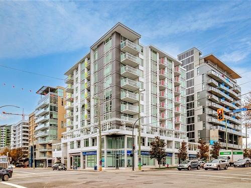 301-1090 Johnson St, Victoria, BC - Outdoor With Facade