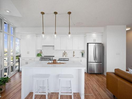 1308-15 Bruyeres Mews, Toronto, ON - Indoor Photo Showing Kitchen With Upgraded Kitchen