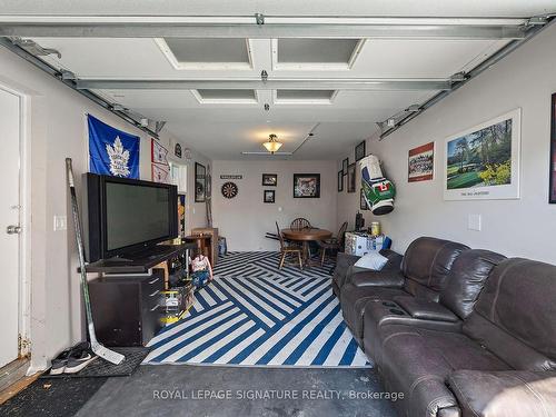 16 Stanley Ave, Toronto, ON - Indoor Photo Showing Garage