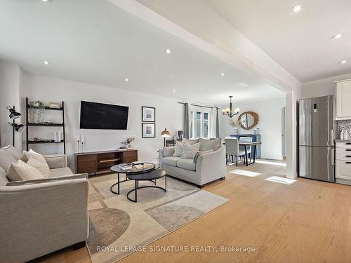 16 Stanley Ave, Toronto, ON - Indoor Photo Showing Living Room