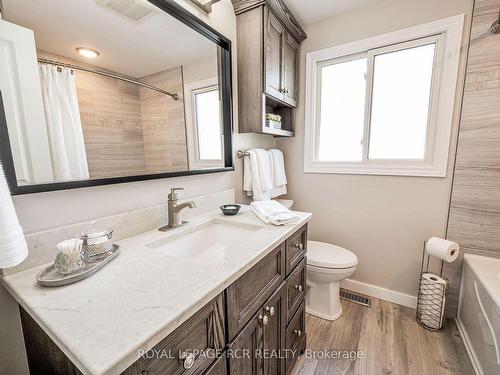 23 Birch St, Orangeville, ON - Indoor Photo Showing Bathroom