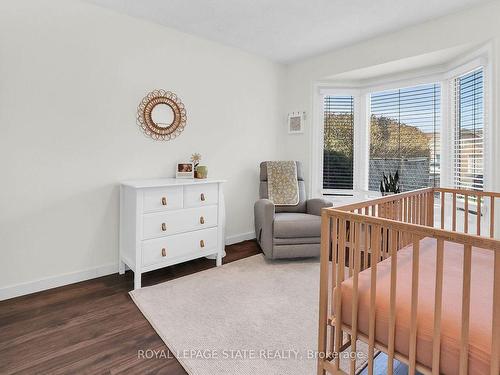 4466 Michael Ave, Lincoln, ON - Indoor Photo Showing Bedroom