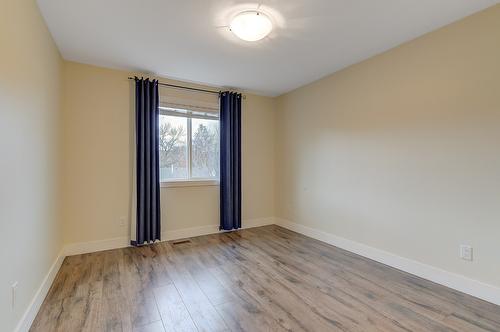 712 Ruston Road, Kelowna, BC - Indoor Photo Showing Other Room