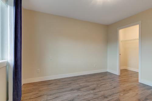 712 Ruston Road, Kelowna, BC - Indoor Photo Showing Other Room