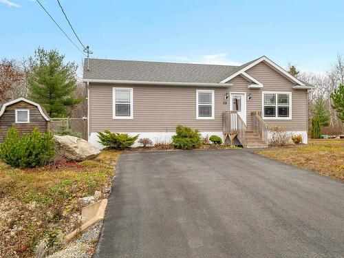 28 Huckleberry Close, Hubley, NS 