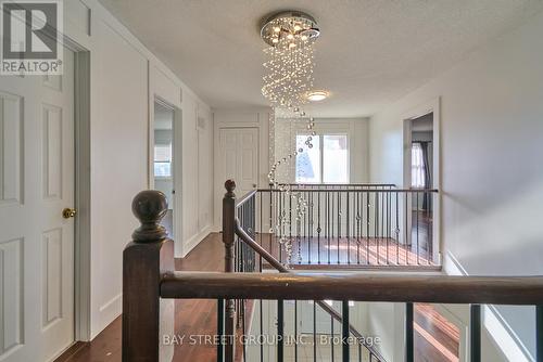 2049 Grand Boulevard, Oakville, ON - Indoor Photo Showing Other Room