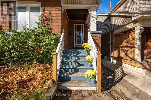 274 Edgemont Street S, Hamilton, ON - Outdoor