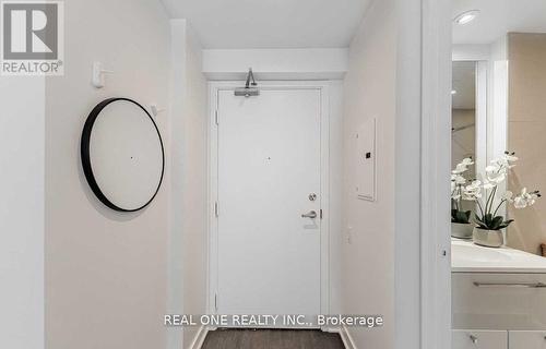 1004 - 15 Grenville Street, Toronto, ON -  Photo Showing Other Room