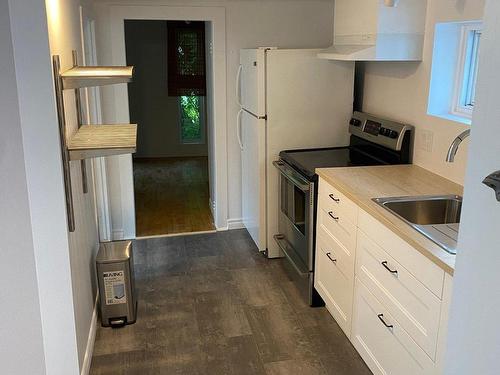 Logement - 264 Rue Champlain, Gatineau (Hull), QC - Indoor Photo Showing Kitchen