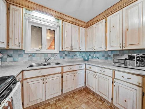 Cuisine - 455 10E Rang E., Saint-Nazaire-D'Acton, QC - Indoor Photo Showing Kitchen With Double Sink