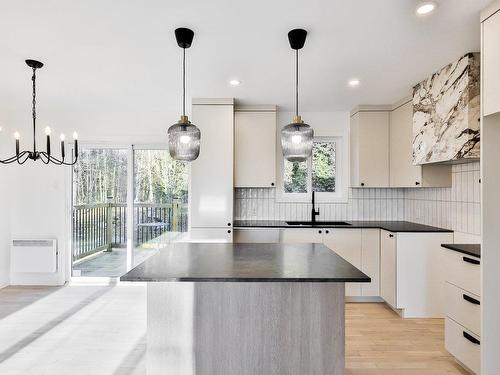 Cuisine - 775 47E Avenue, Saint-Jérôme, QC - Indoor Photo Showing Kitchen