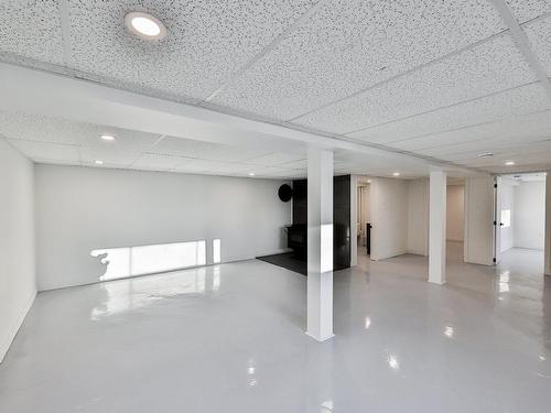 Salle familiale - 775 47E Avenue, Saint-Jérôme, QC - Indoor