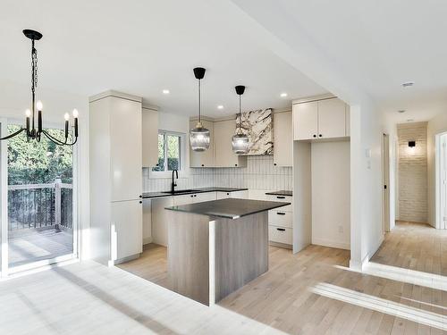 Cuisine - 775 47E Avenue, Saint-Jérôme, QC - Indoor Photo Showing Kitchen With Upgraded Kitchen