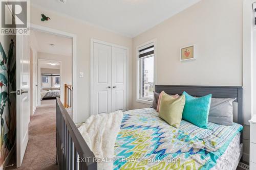 2528 Castlegate Crossing, Pickering, ON - Indoor Photo Showing Bedroom