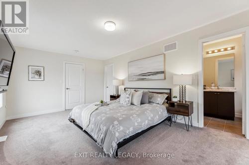 2528 Castlegate Crossing, Pickering, ON - Indoor Photo Showing Bedroom