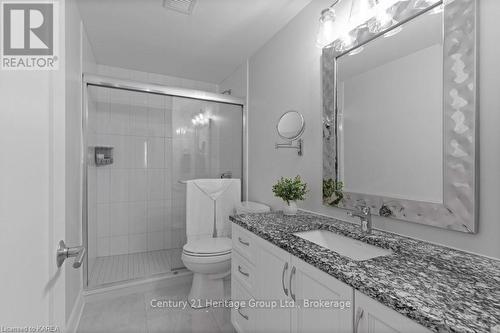 306 - 129 South Street, Gananoque, ON - Indoor Photo Showing Bathroom