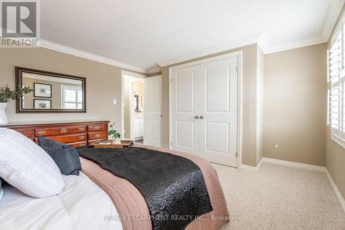 43 Brantwood Park Road, Brantford, ON - Indoor Photo Showing Bedroom