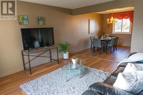 163 Parkland Cres, Sault Ste. Marie, ON - Indoor Photo Showing Living Room