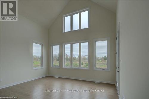 12 Oakmont Drive, Loyalist (Bath), ON - Indoor Photo Showing Other Room