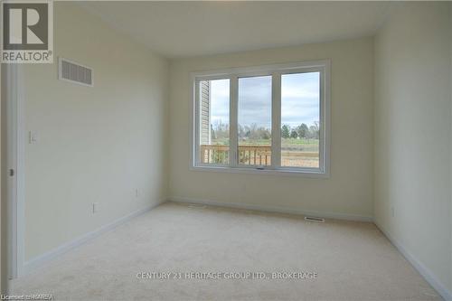 12 Oakmont Drive, Loyalist (Bath), ON - Indoor Photo Showing Other Room