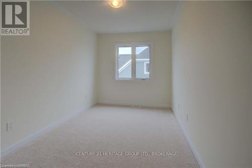 12 Oakmont Drive, Loyalist (Bath), ON - Indoor Photo Showing Other Room