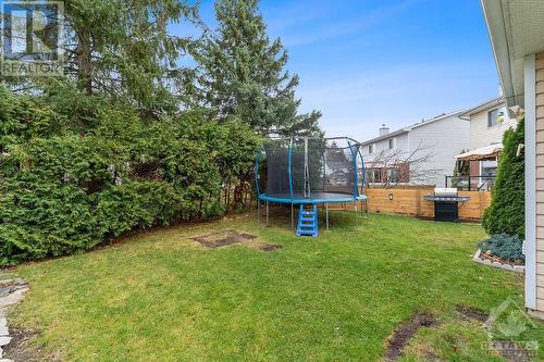 65 Hawley Crescent, Ottawa, ON - Outdoor