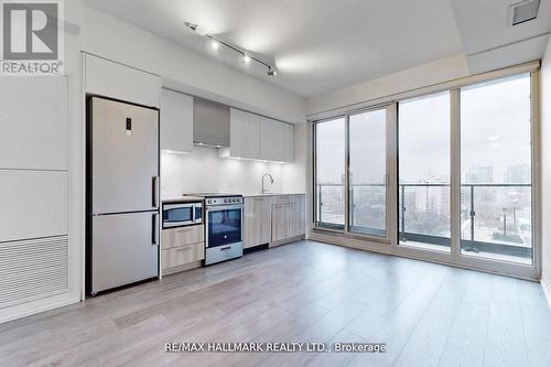 934 - 251 Jarvis Street, Toronto, ON - Indoor Photo Showing Kitchen