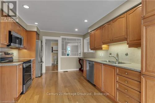 370 Stone Street, Gananoque (821 - Gananoque), ON - Indoor Photo Showing Kitchen With Double Sink