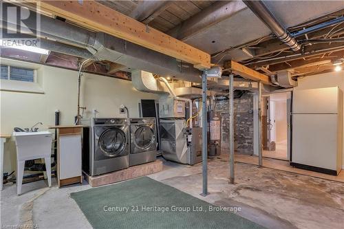 370 Stone Street, Gananoque (821 - Gananoque), ON - Indoor