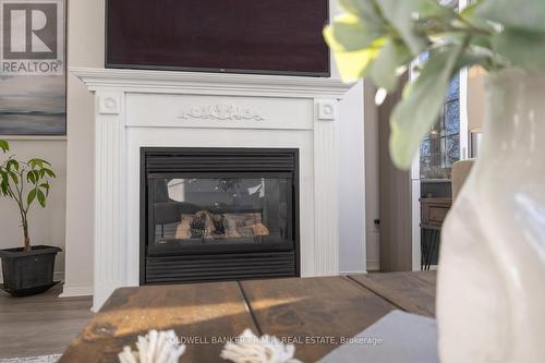 87 Sprucedale Way, Whitby (Pringle Creek), ON - Indoor Photo Showing Living Room With Fireplace