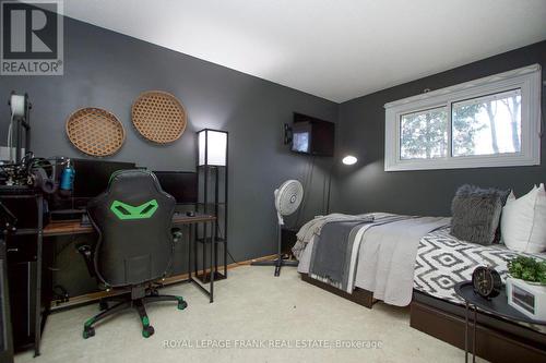 1100 Old Pye Court, Oshawa (Centennial), ON - Indoor Photo Showing Bedroom