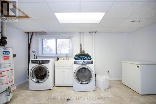 1100 Old Pye Court, Oshawa (Centennial), ON - Indoor Photo Showing Laundry Room