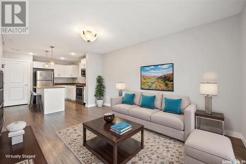 205 315 Dickson Crescent, Saskatoon, SK - Indoor Photo Showing Living Room