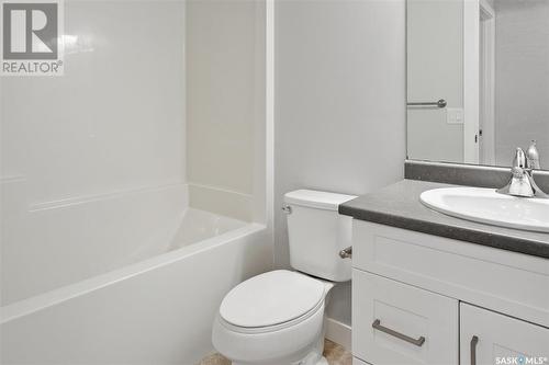 205 315 Dickson Crescent, Saskatoon, SK - Indoor Photo Showing Bathroom