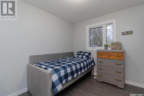 30 Galbraith Crescent, Saskatoon, SK - Indoor Photo Showing Bedroom