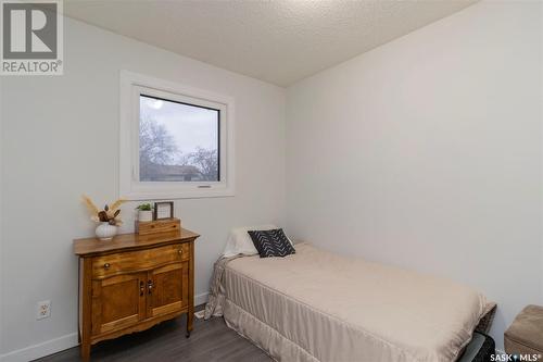 30 Galbraith Crescent, Saskatoon, SK - Indoor Photo Showing Bedroom