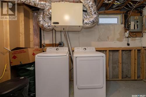 30 Galbraith Crescent, Saskatoon, SK - Indoor Photo Showing Laundry Room