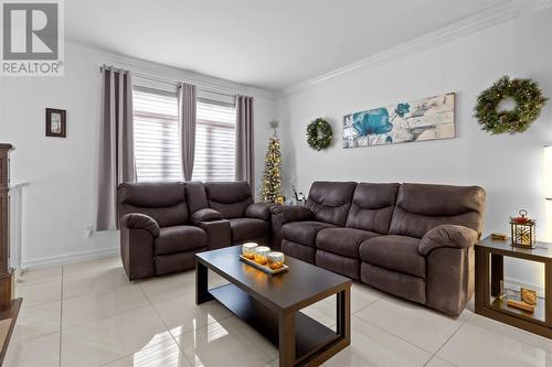 38 Paddy Kay Drive, Paradise, NL - Indoor Photo Showing Living Room