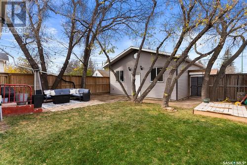 2200 Queen Street, Regina, SK - Outdoor