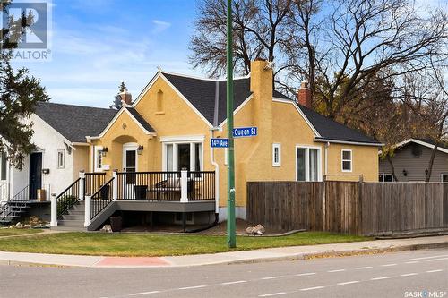 2200 Queen Street, Regina, SK - Outdoor With Deck Patio Veranda With Facade