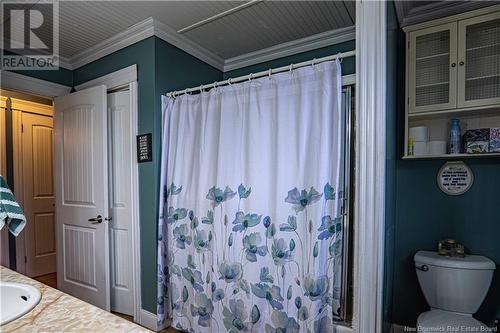 497 Penniac Road, Penniac, NB - Indoor Photo Showing Bathroom