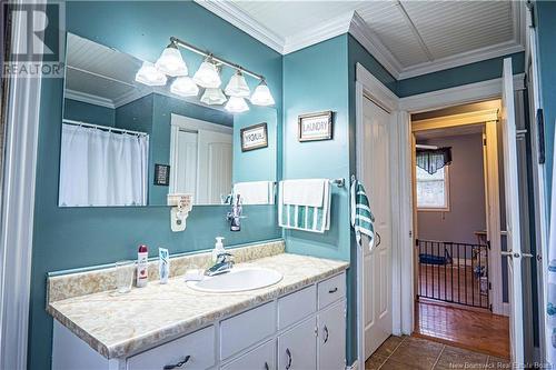 497 Penniac Road, Penniac, NB - Indoor Photo Showing Bathroom